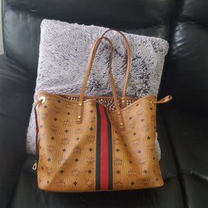 MCM Medium Reversible Shopper